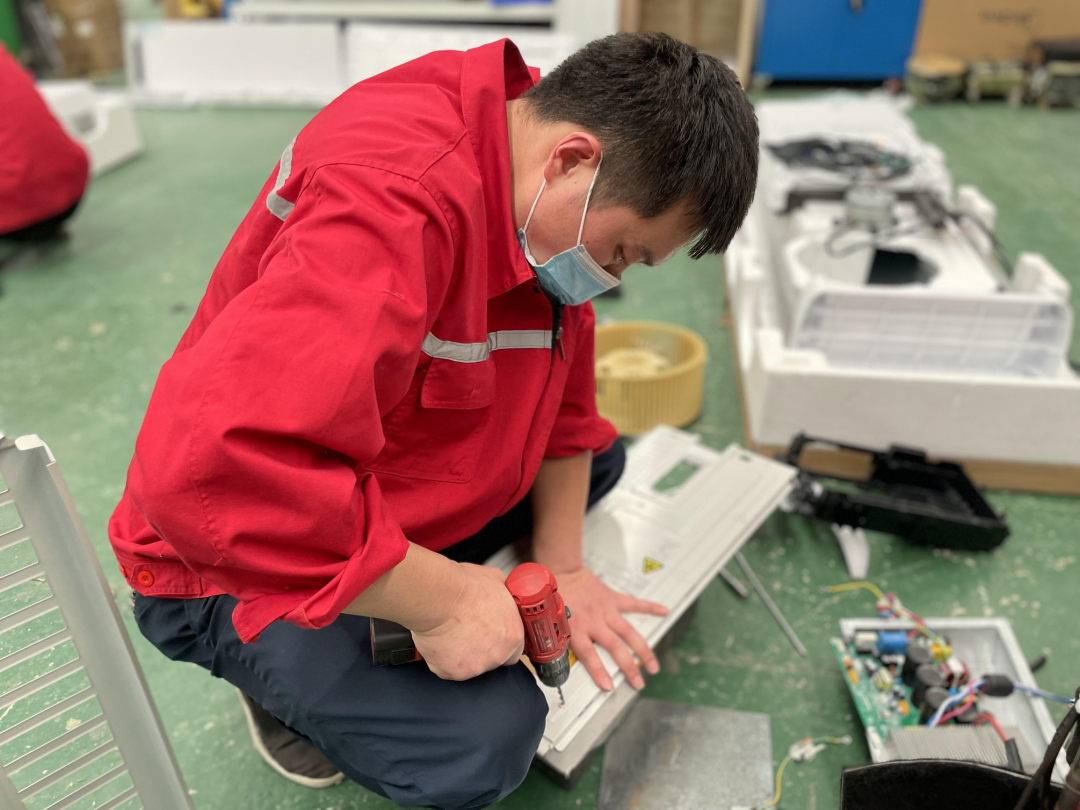 空調(diào)組裝3.png 空調(diào)組裝3.png